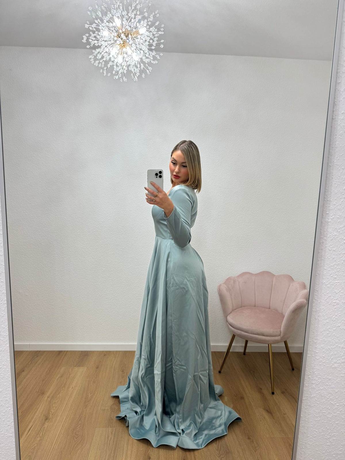 Off-Shoulder-Langarmkleid in Mint – Ansicht 4