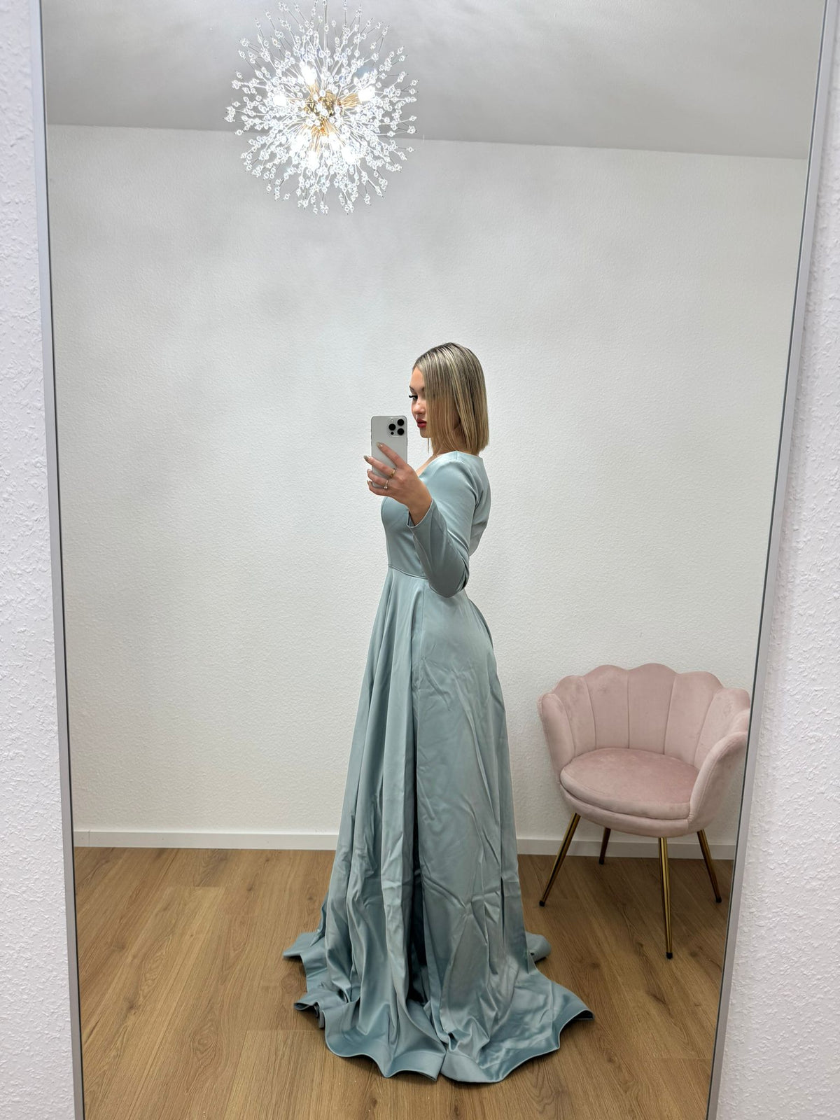 Off-Shoulder-Langarmkleid in Mint – Ansicht 3