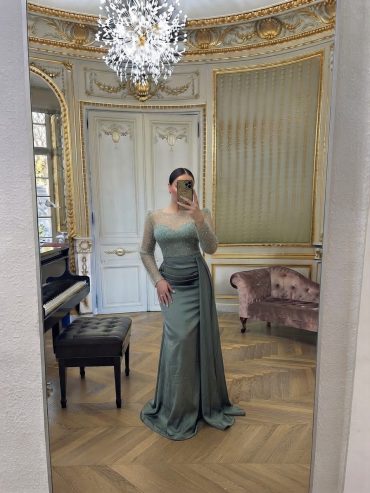 Satin Kleid in mint ton