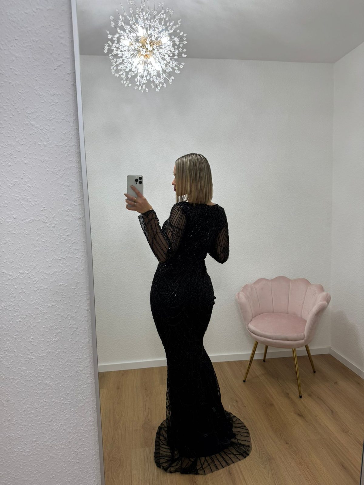 Satin Kleid in schwarz – Bild 3