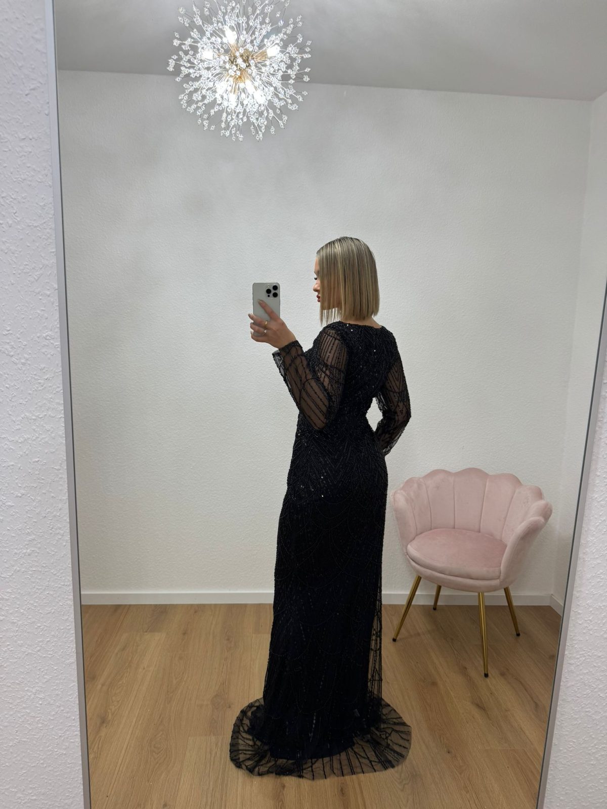 Satin Kleid in schwarz – Bild 5