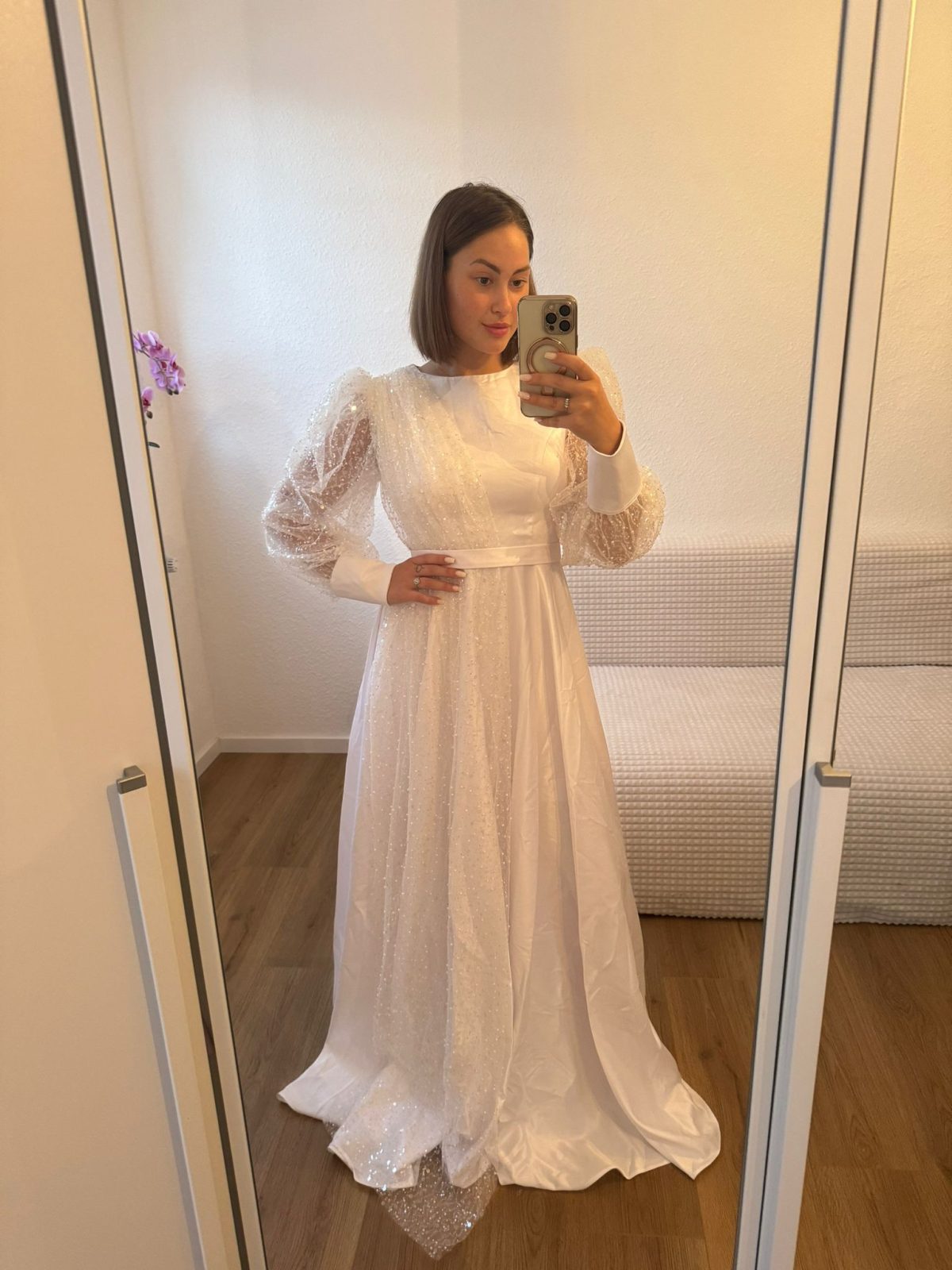 Abendkleid in weiß – Bild 4