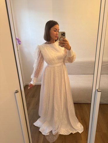 Abendkleid in weiß